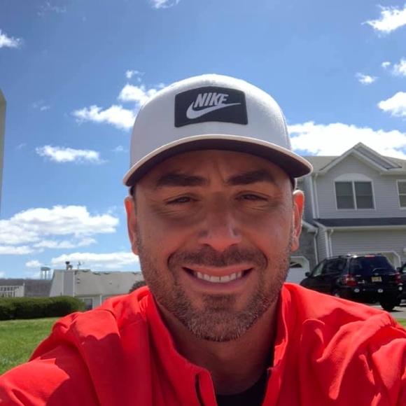 Meet your Posher, James - Picture 1 of 1